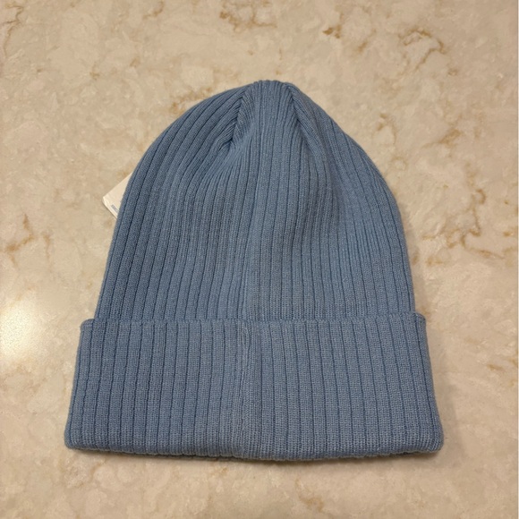 NWT Light Blue Adidas Beanie - Picture 4 of 4